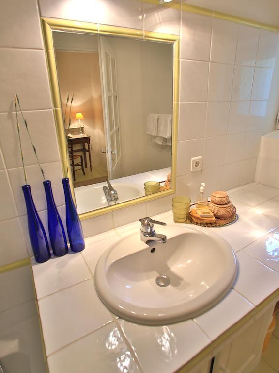 Domaine La Carraire Bed & Breakfast Lauris Rom bilde