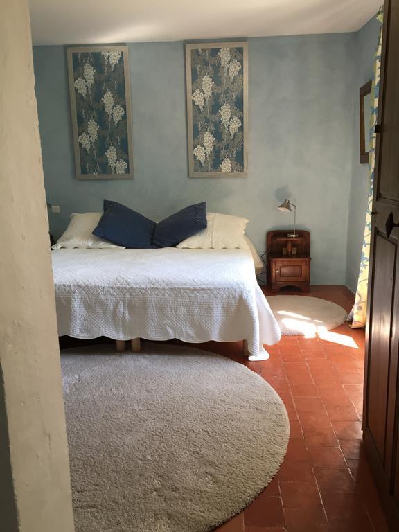 Domaine La Carraire Bed & Breakfast Lauris Eksteriør bilde